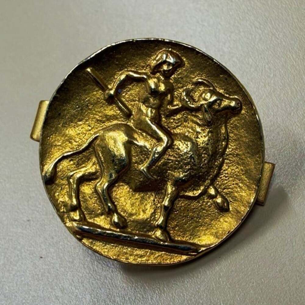 Vintage Alva Museum Replicas Greek Coin Tie Clip Bar Gold Tone Horse Rider